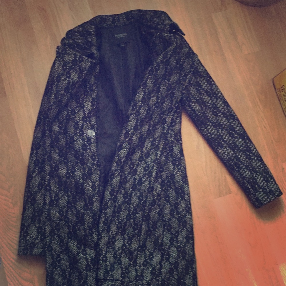 Piperlime lace coat, lightweight